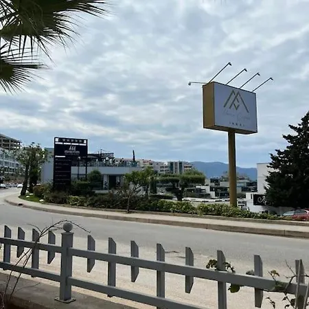 Sea View *